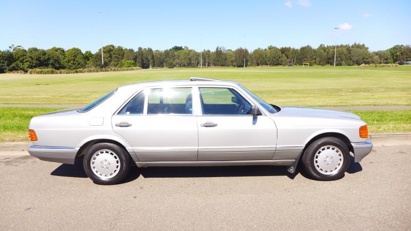 1990 MERCEDES-BENZ 420 4D SEDAN SEL